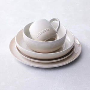 Le Creuset Stoneware Meringue Coupe Side Plate 22cm